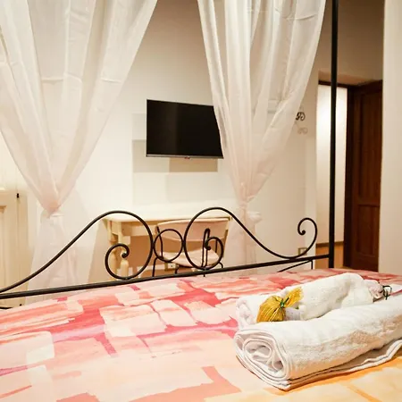 Frühstückspension Casa Del Pietro 3*